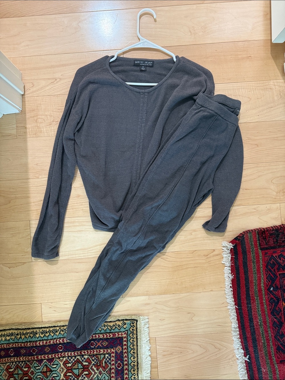 Barefoot Dreams Women’s Charcoal Knit Sweater